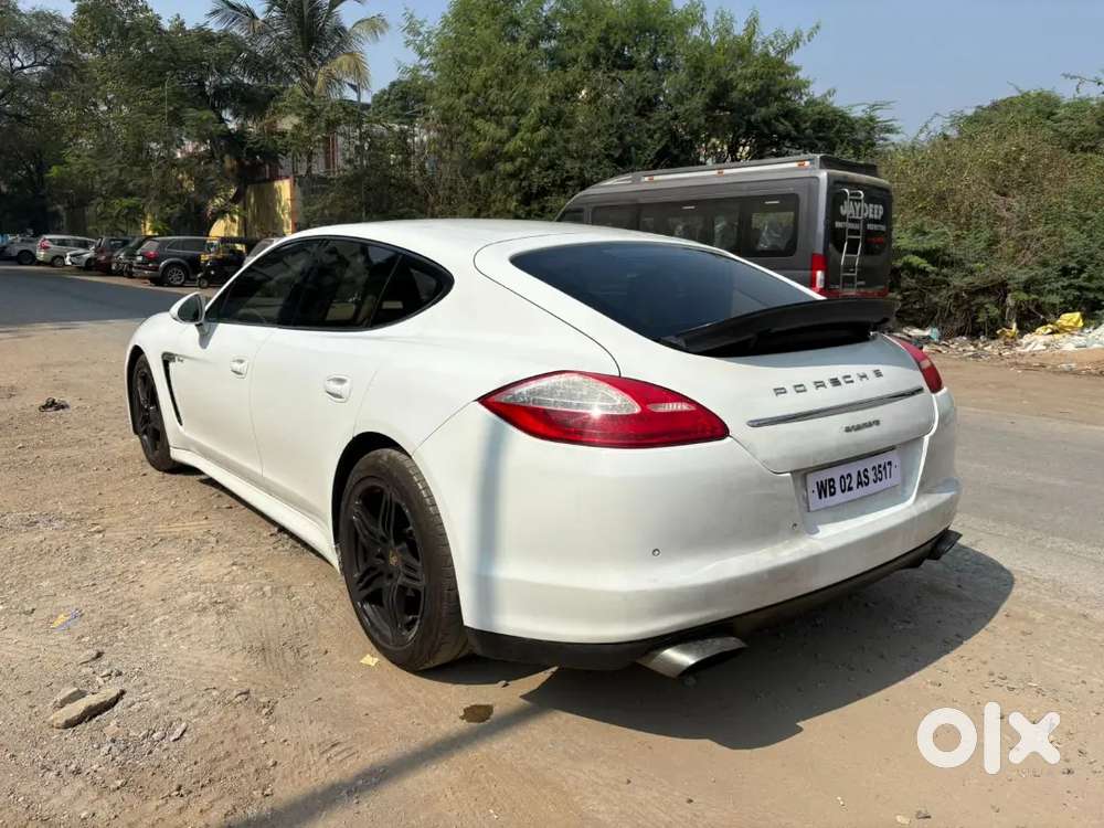 Porsche Panamera 2013 Diesel 72500 Km Driven