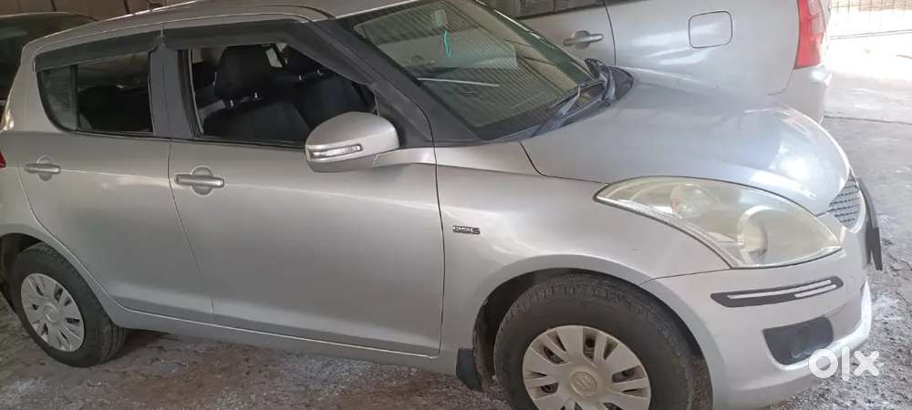 Maruti Suzuki Swift 2012 Diesel 89455 Km Driven