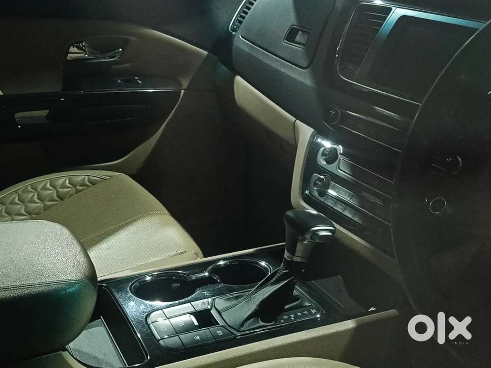 Kia Carnival, 2023, Diesel