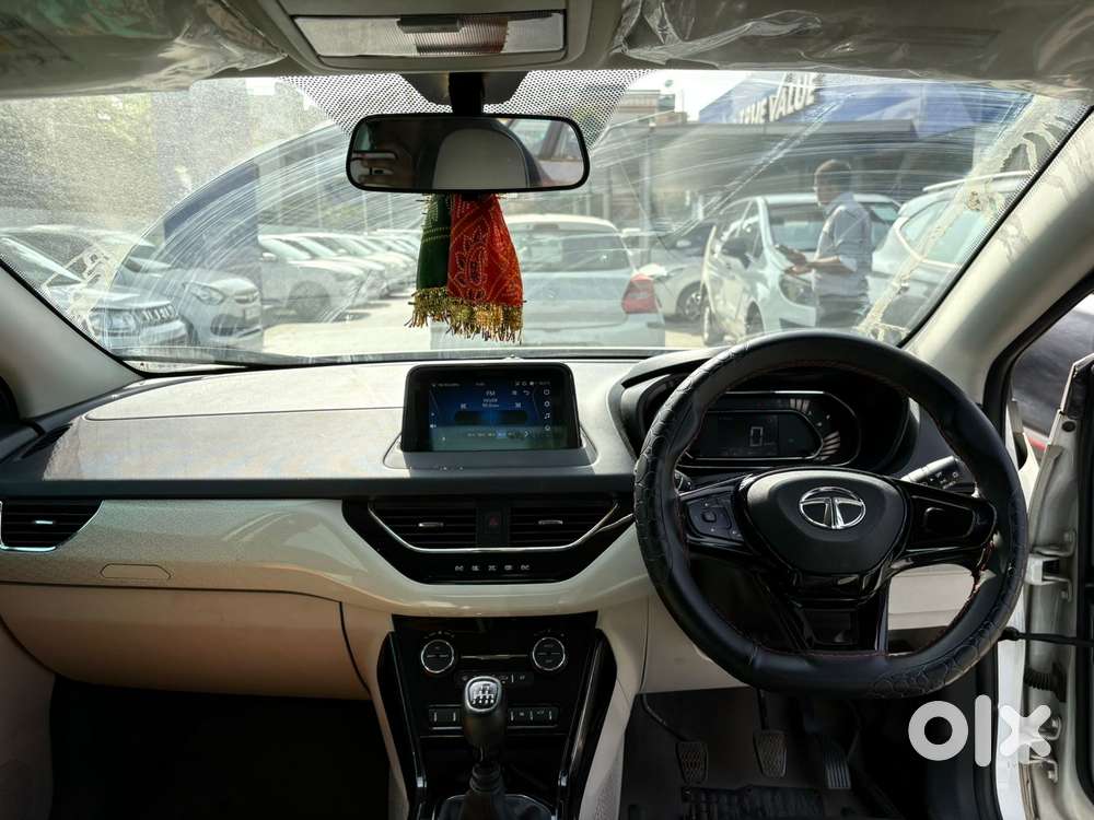 Tata Nexon 1.2 Revotron Xz Plus, 2023, Petrol