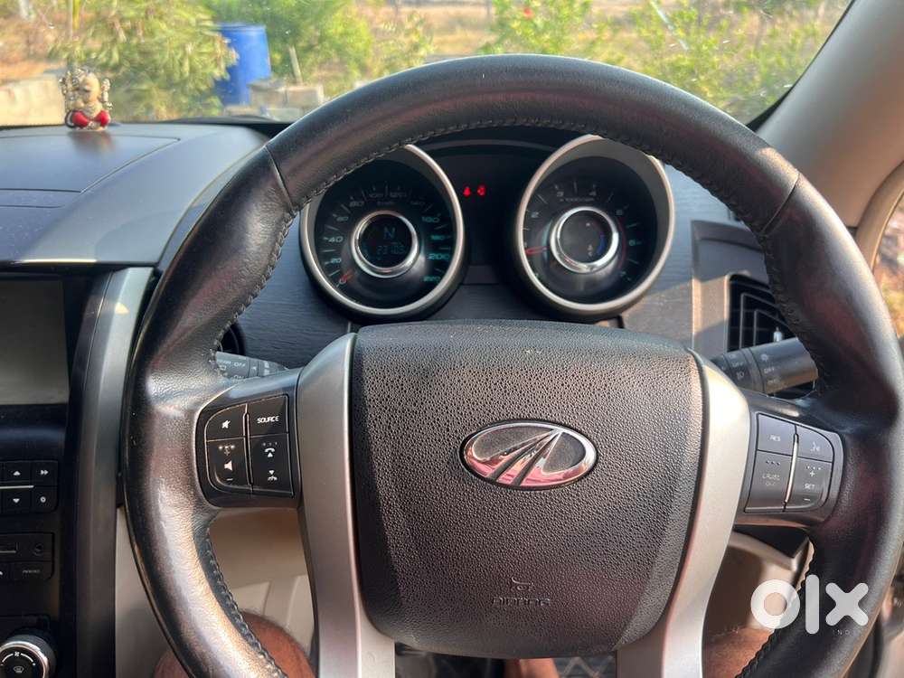 Mahindra Xuv500 Diesel 2016 W10 Top Model, Showroom Track