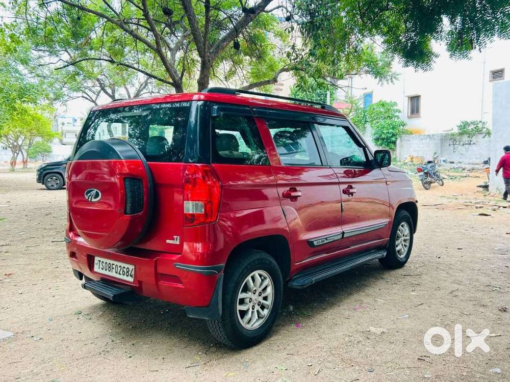 Mahindra Tuv 300 T10, 2017, Diesel