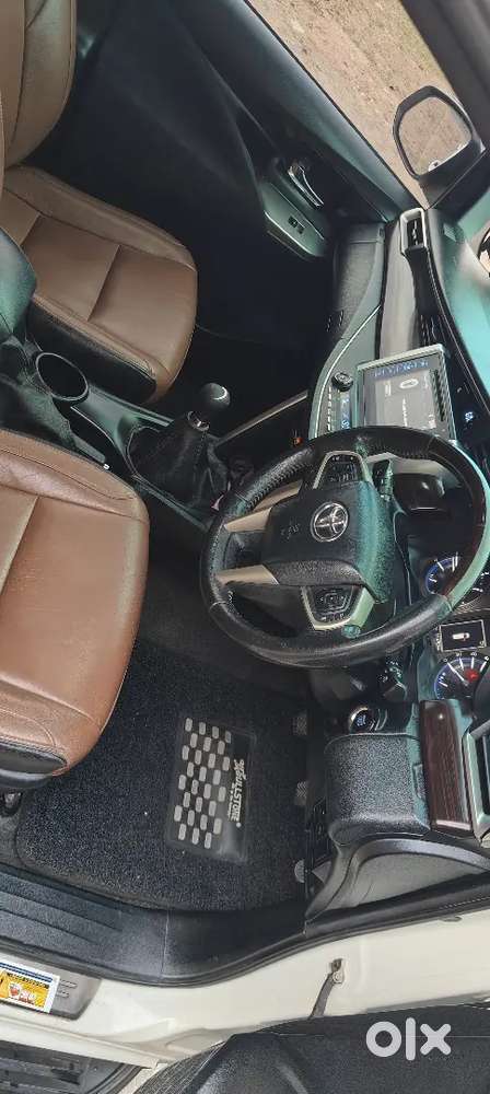 Toyota Innova Crysta Vx 2017 Diesel Mt