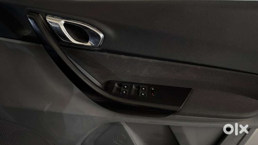 Tata Tigor 1.2 Revotron Xz Option, 2017, Petrol