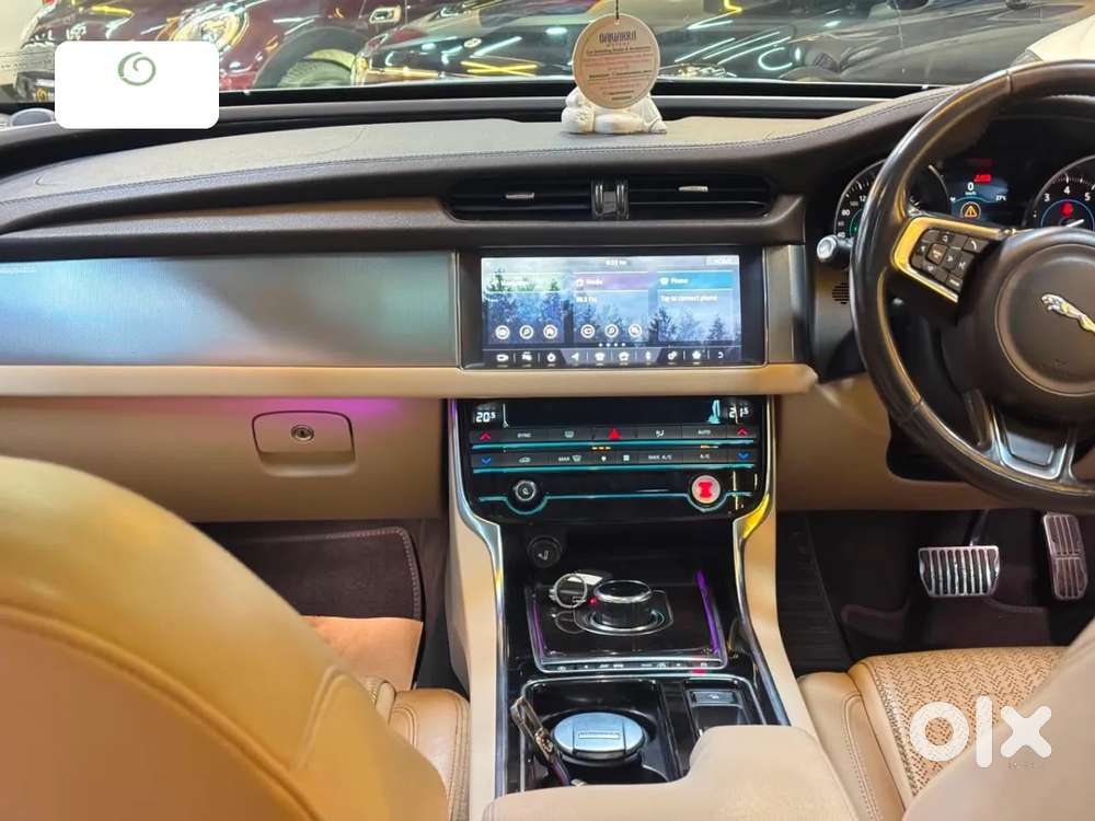 Jaguar Xf, 2019, Petrol