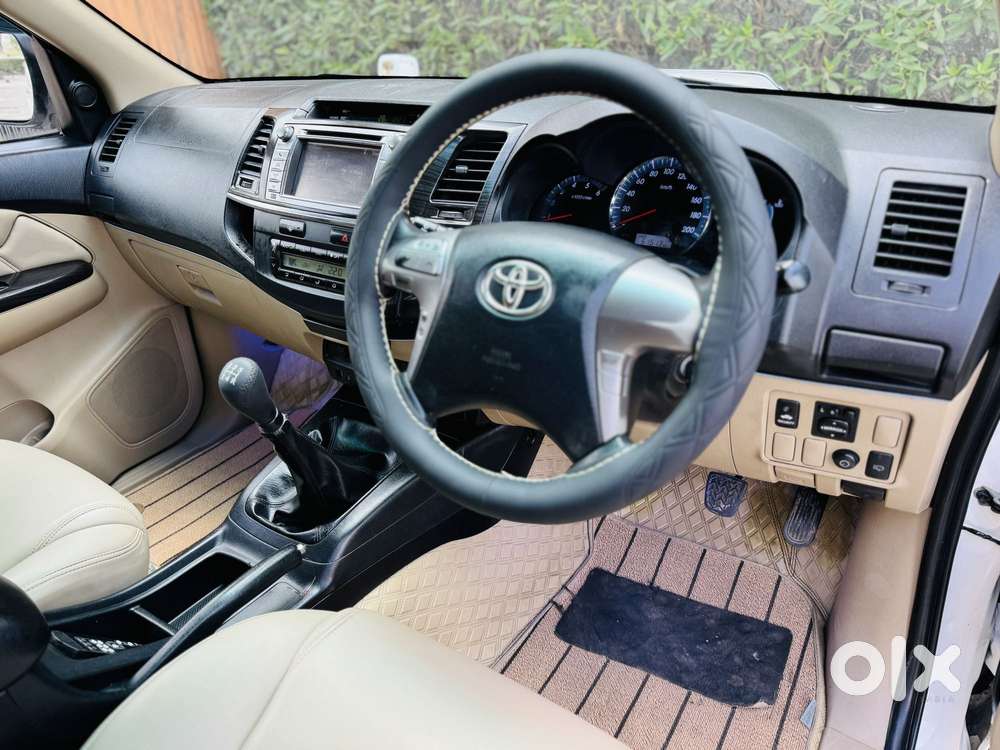 Toyota Fortuner 3.0 4x2 Mt, 2014, Diesel