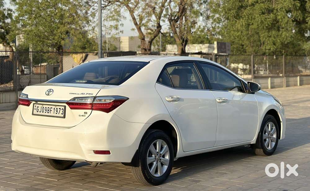 Toyota Corolla Altis 2013-2017 D-4d G, 2018, Diesel