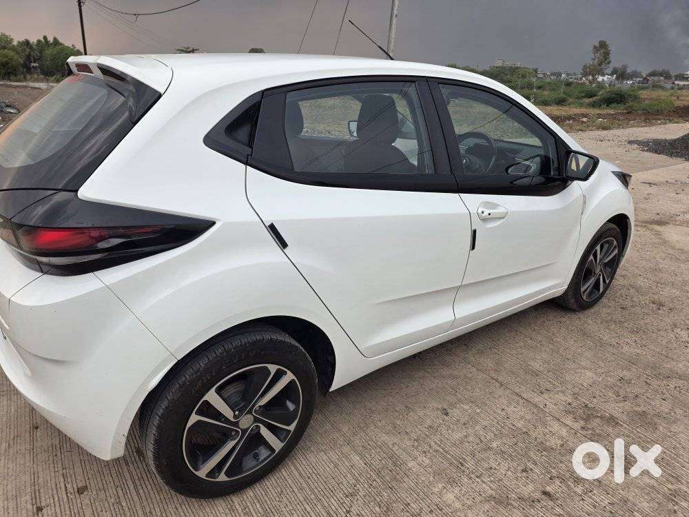 Tata Altroz Xz, 2020, Petrol