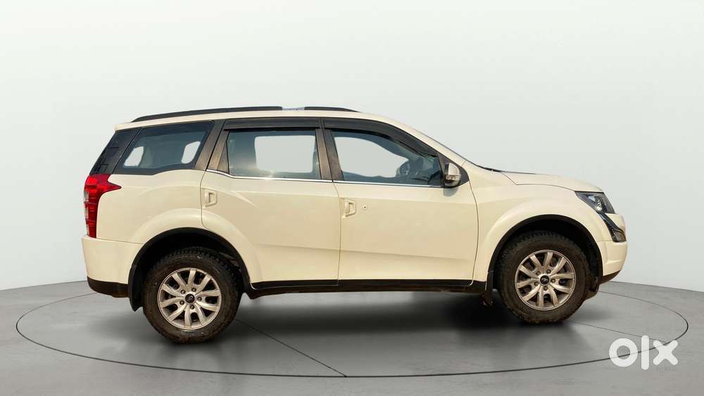 Mahindra XUV500 AT W10 FWD, 2017, Diesel