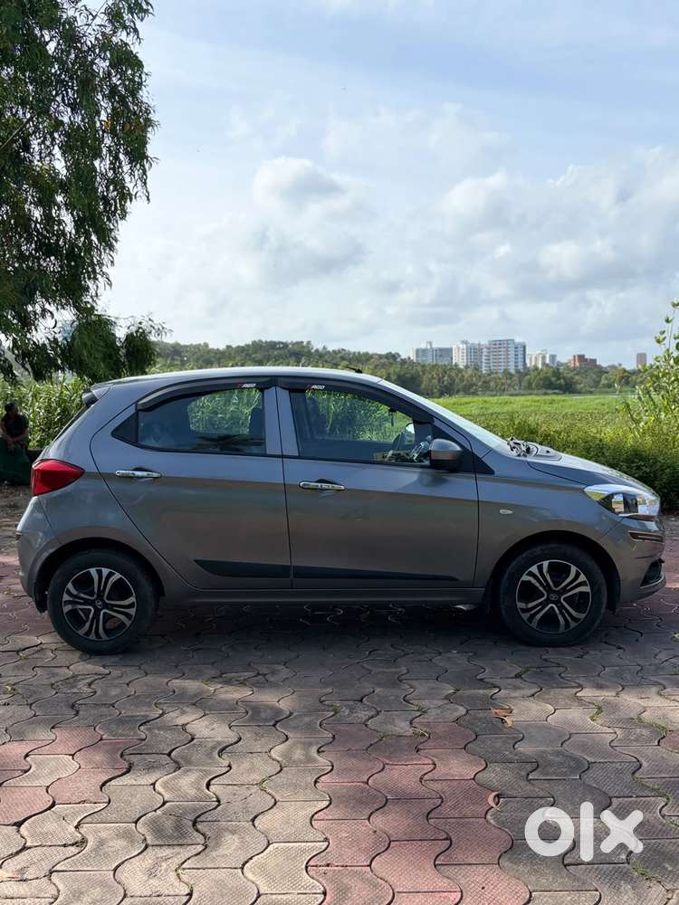 Tata Tiago 1.05 Revotorq Xz, 2019, Petrol