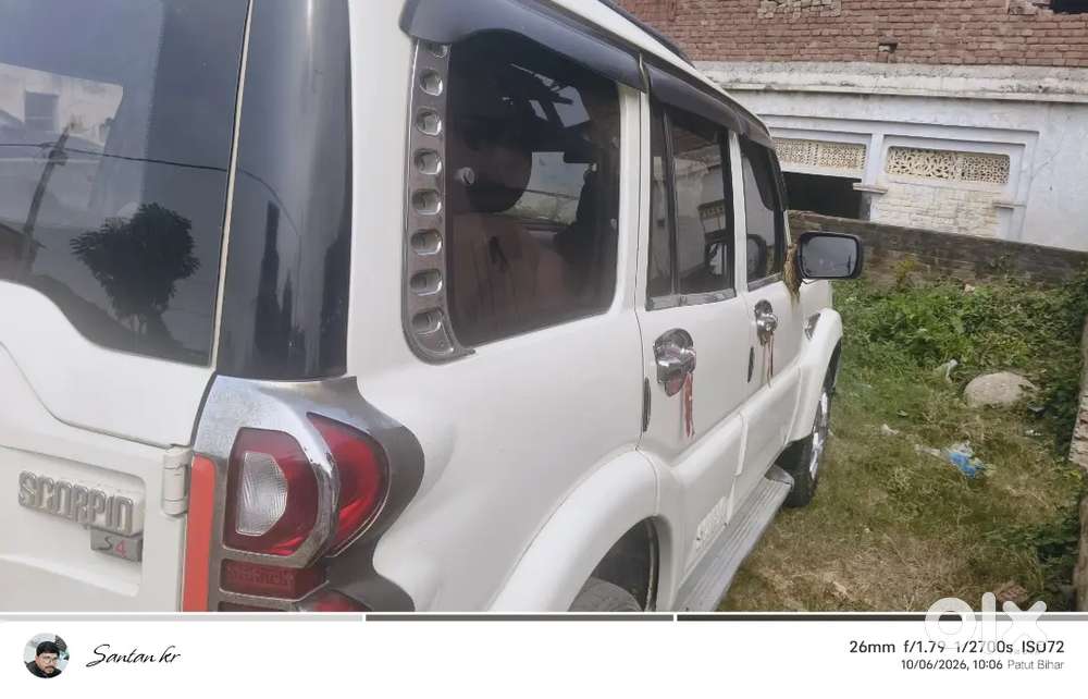Mahindra Scorpio S4 2016
