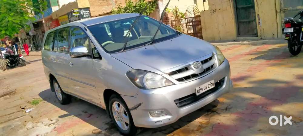 Toyota Innova