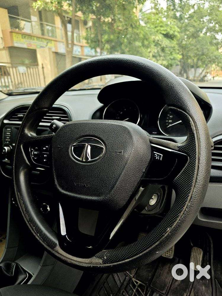 Tata Tigor Xz, 2017, Petrol