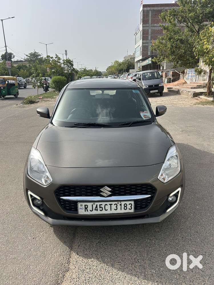 Maruti Suzuki Swift Vxi + Manual, 2022, Petrol