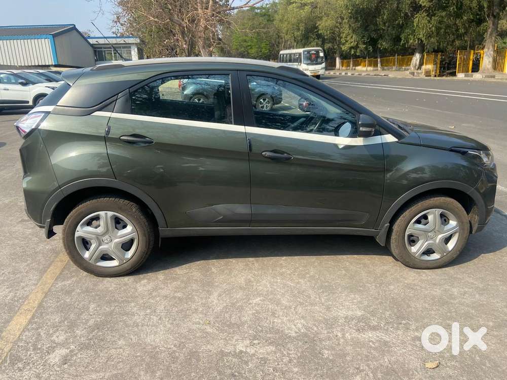 Tata Nexon Diesel 2022 With Sunroof