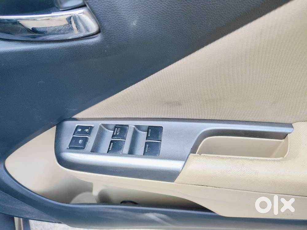Honda City V Mt, 2015, Petrol