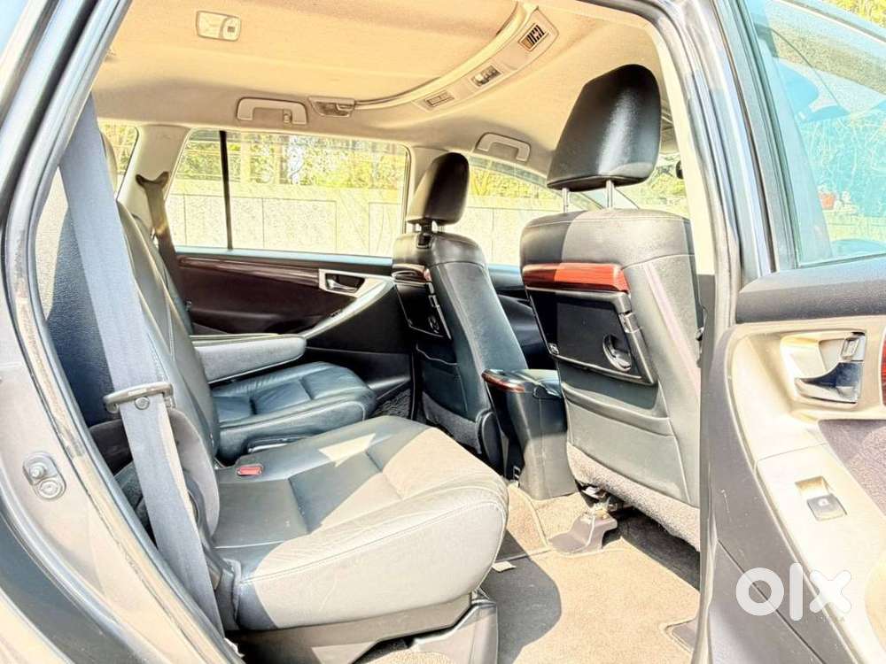 Toyota Innova Crysta 2.4 Zx Mt, 2018, Diesel