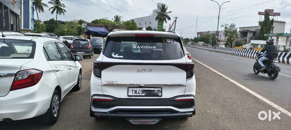 Kia Carens Prestige Petrol Manual 2023