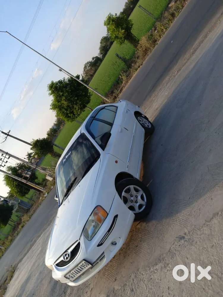 Hyundai Accent 2013