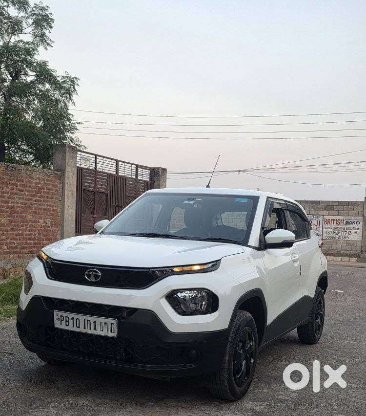 Tata Punch Camo Accomplished Mt, 2025, Petrol