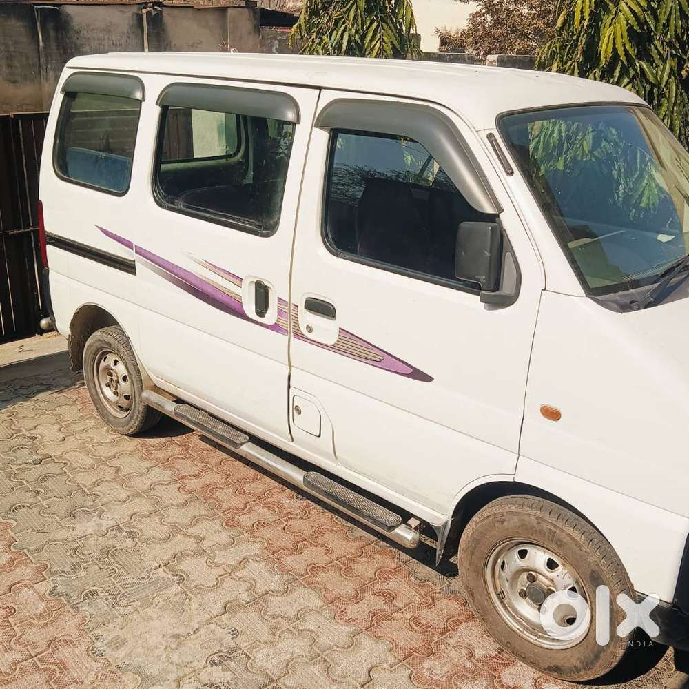 Maruti Suzuki Eeco 2015  Petrol + Cng  5 Seater  Good Condition