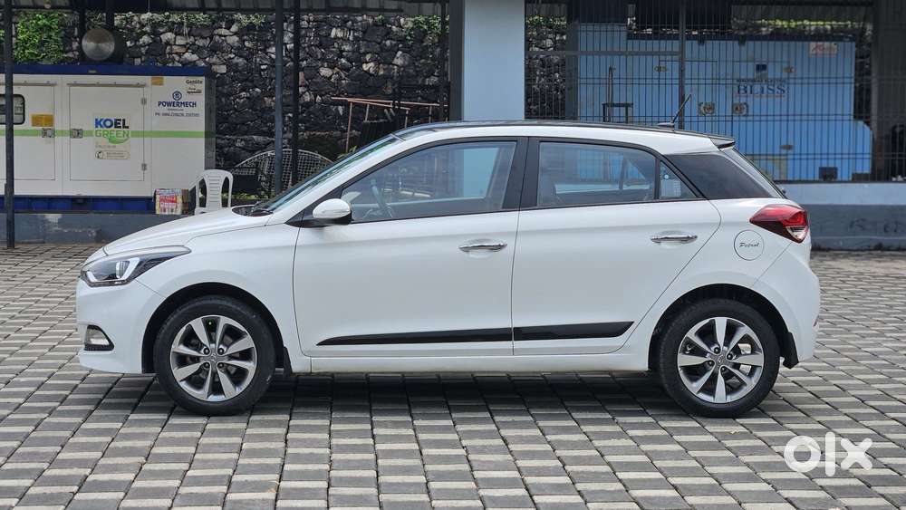 Hyundai I20 Petrol Asta Option, 2016, Petrol