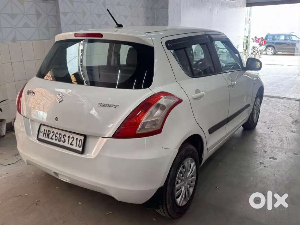 Maruti Suzuki Swift 2012 Petrol Cng 90000 Km Driven