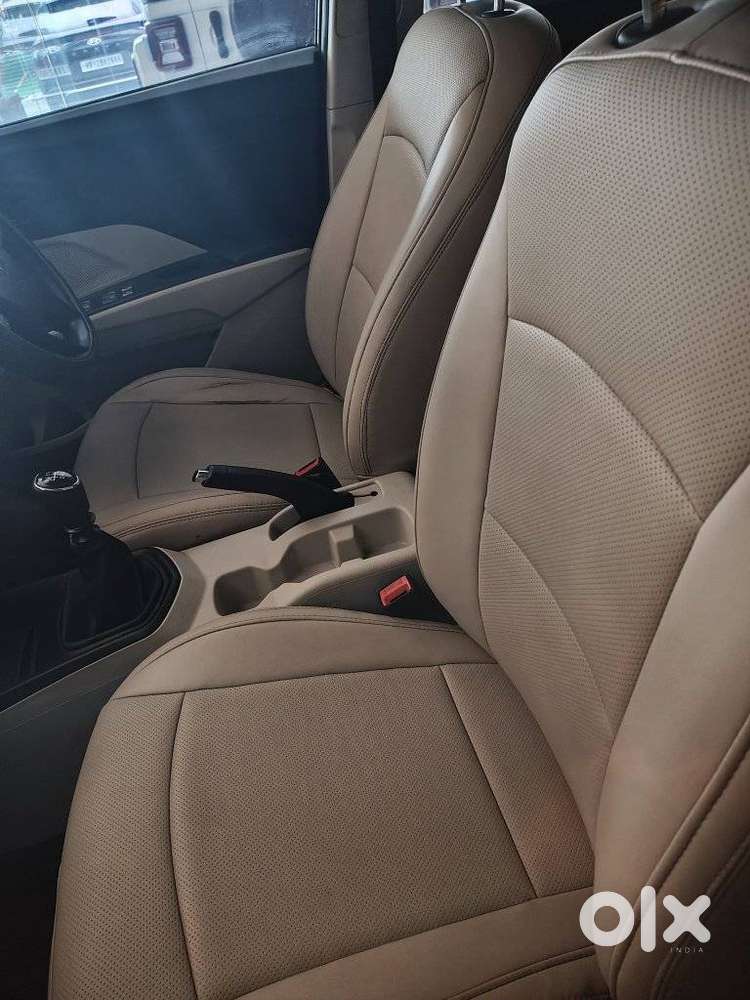Mahindra Xuv300 W6, 2022, Petrol