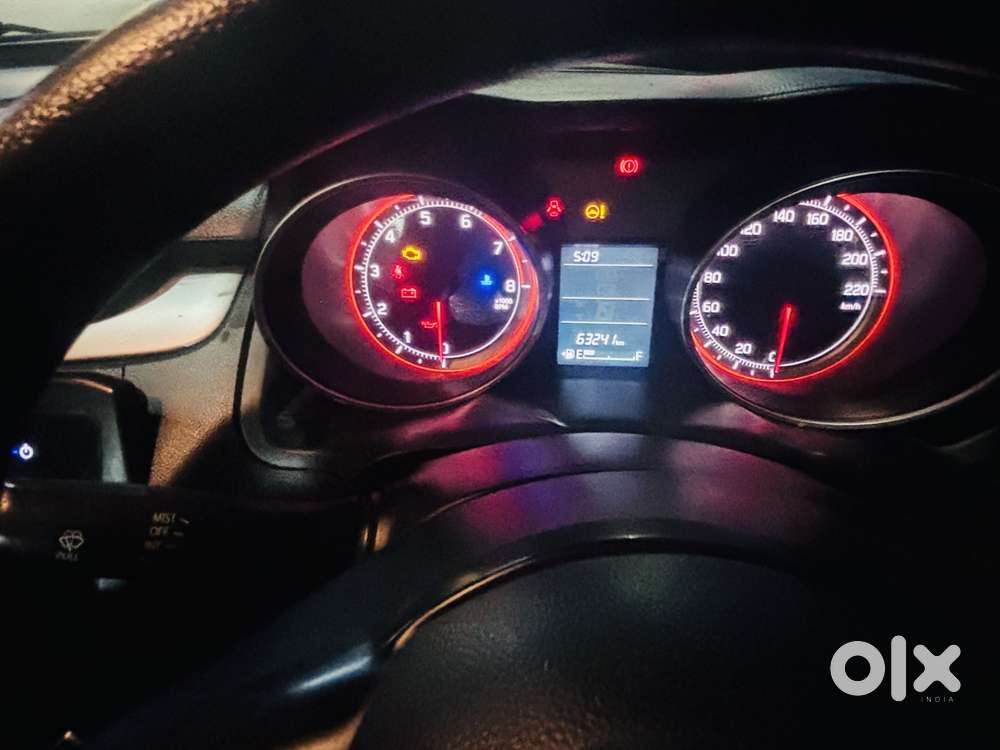 Maruti Suzuki Swift, 2021, Petrol