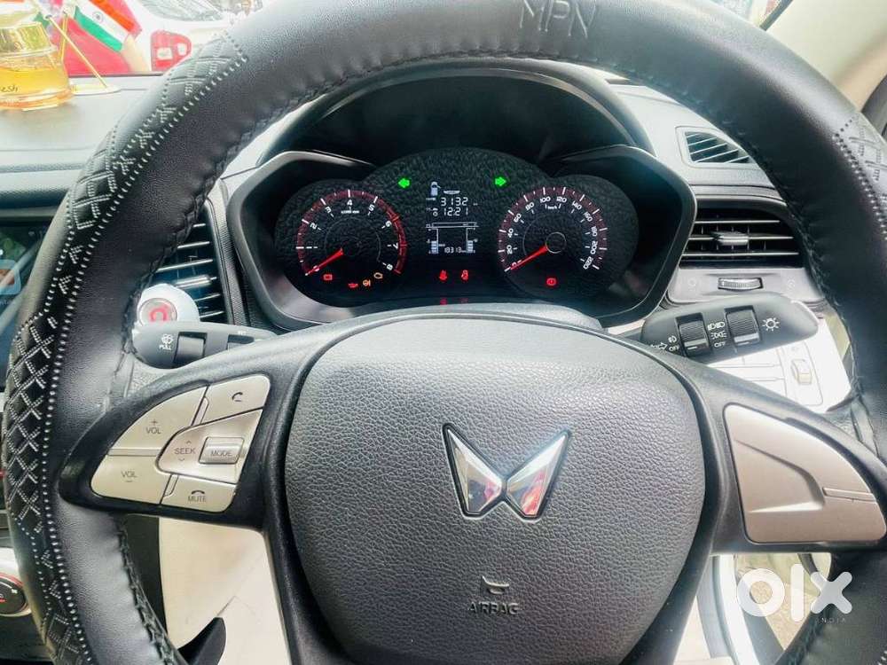 Mahindra Xuv300 W6, 2022, Petrol