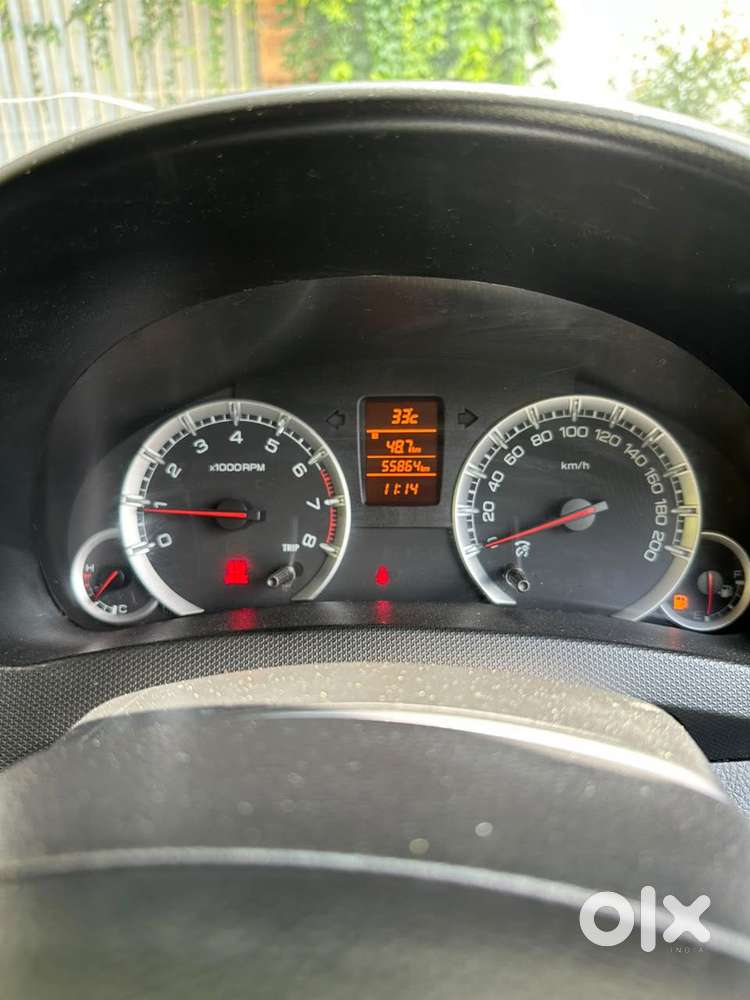 Maruti Suzuki Swift Zxi, 2013, Petrol