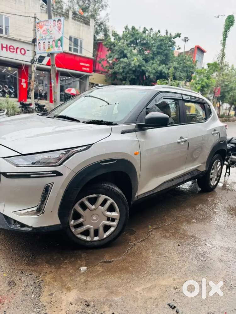 Nissan Magnite 2021 Xe Petrol Manual