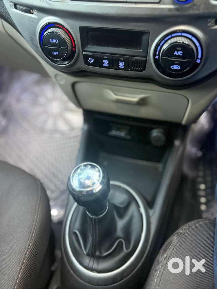 Hyundai I20 Sportz 1.2 Bs-iv, 2013, Petrol