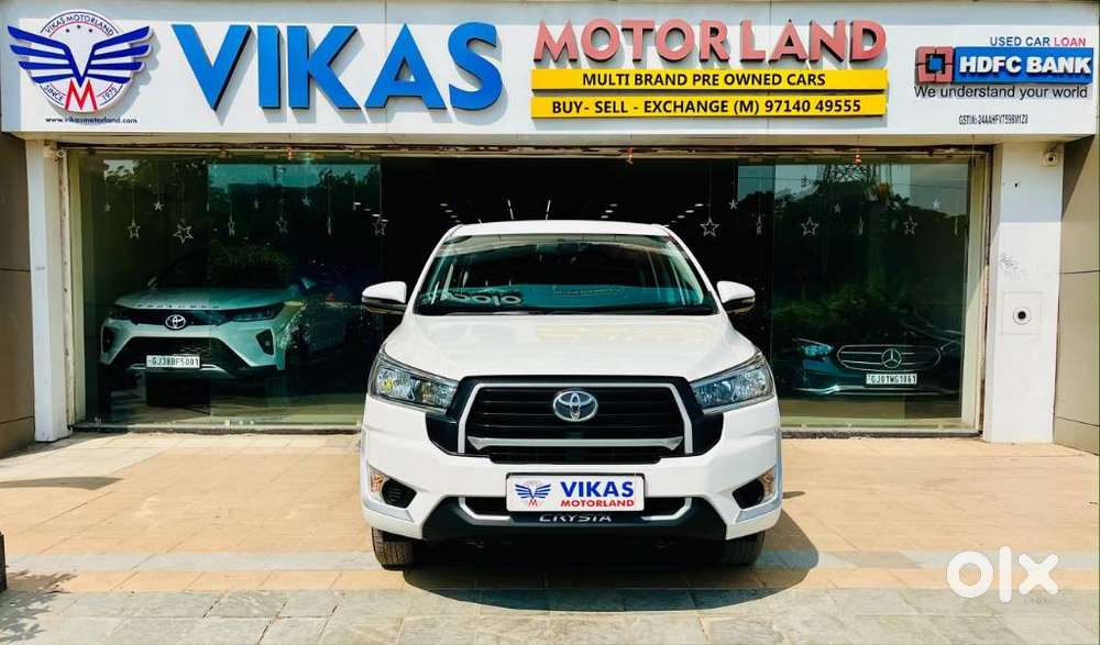 Toyota Innova Crysta 2.4 G Plus Mt 8 Str, 2025, Diesel