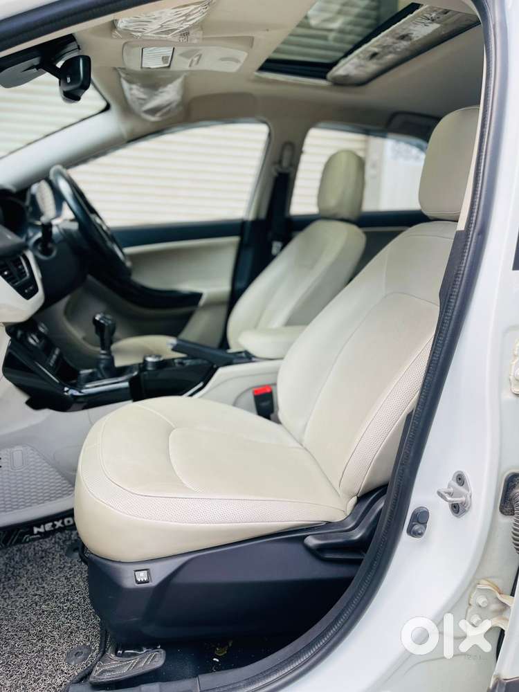 Tata Nexon 1.2 Revotron Xz Plus, 2023, Petrol