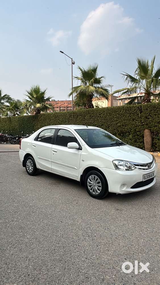 Toyota Etios 2010-2012 G, 2011, Petrol