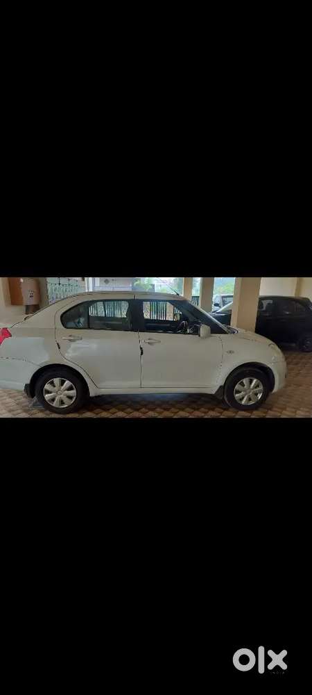 Maruti Suzuki Dzire 2010 Petrol 74700 Km Driven -