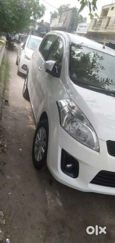 Maruti Suzuki Ertiga 2013