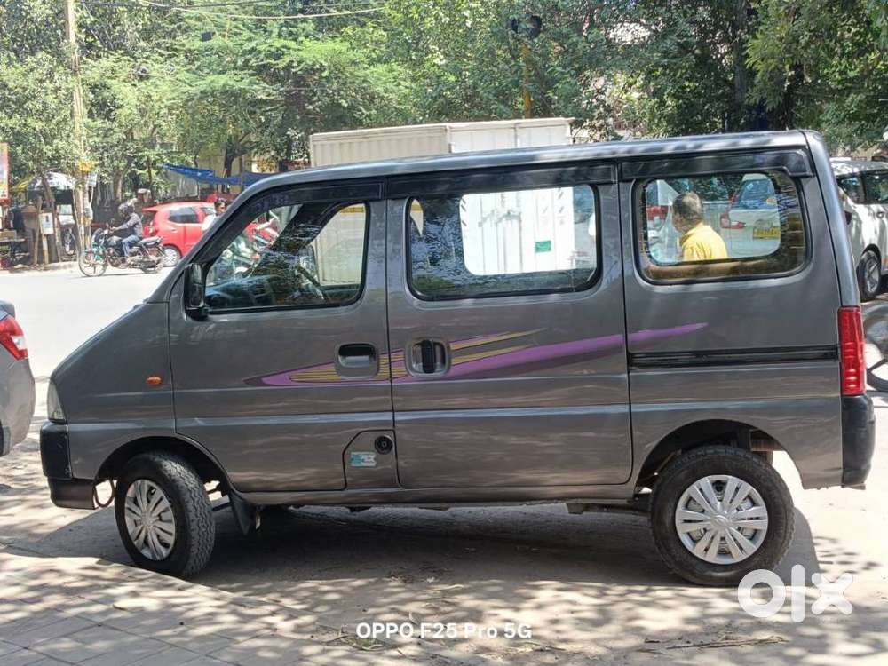 Maruti Suzuki Eeco 5 Str With Ac Plus Htr Cng, 2015, Cng & Hybrids
