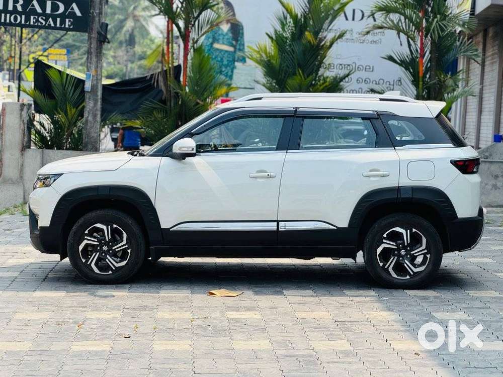 Maruti Suzuki Brezza 1.5 Zxi Plus Smart Hybrid, 2023, Petrol