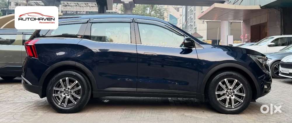 Mahindra Xuv700 2.0 Ax 7 Petrol At Str, 2022, Petrol