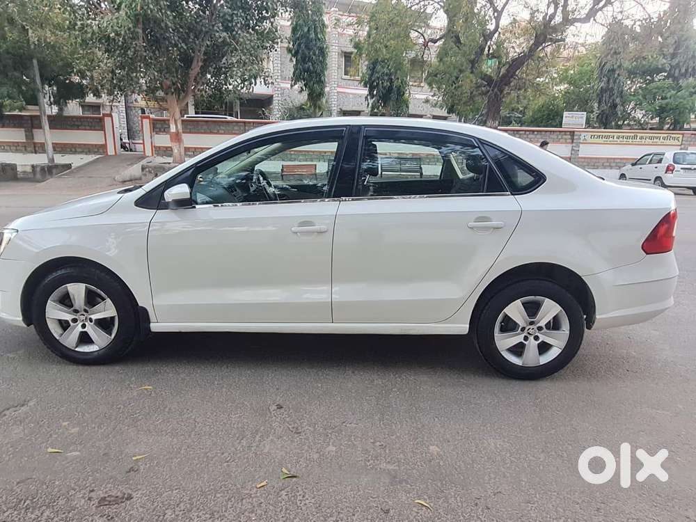 Skoda Rapid 1.6 Ambition Plus Mpi, 2018, Petrol