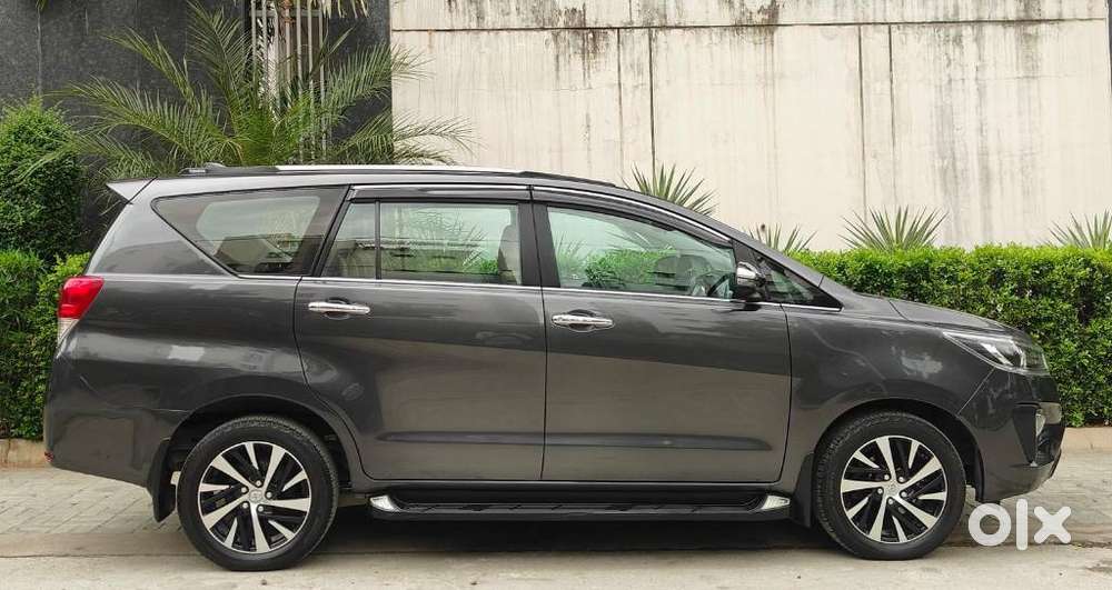 Toyota Innova Crysta 2.4 Z 7 Str, 2022, Diesel