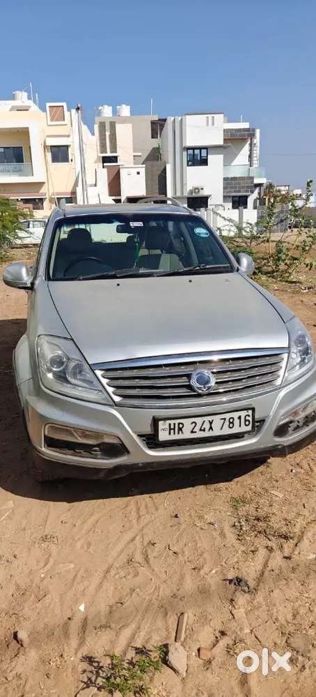 Mahindra Ssangyong Rexton