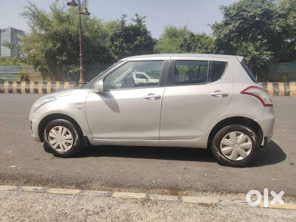 Maruti Suzuki Swift 1.2 Lxi (o), 2016, Petrol