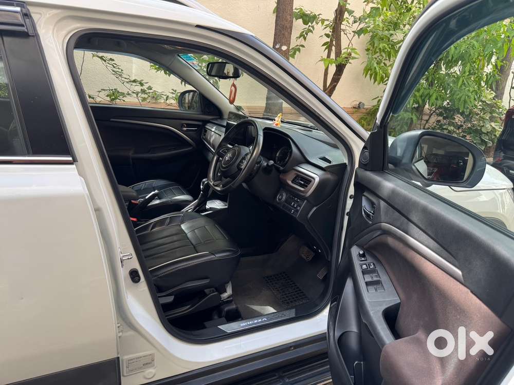 Maruti Brezza Petrol 2024