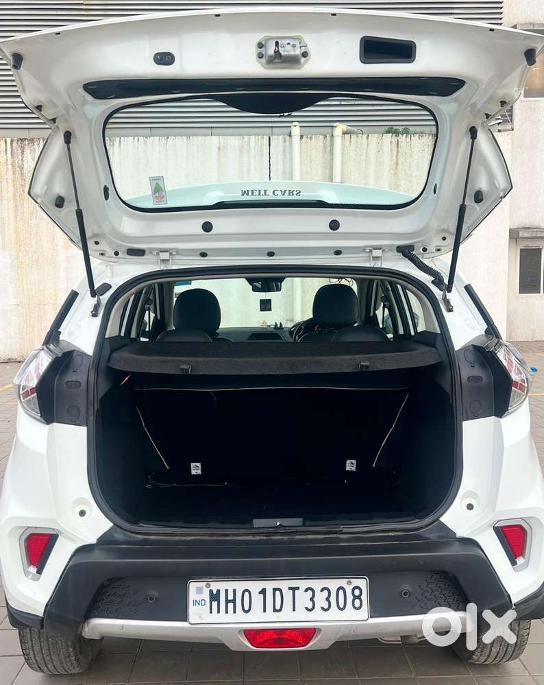 Tata Nexon, 2021, Petrol