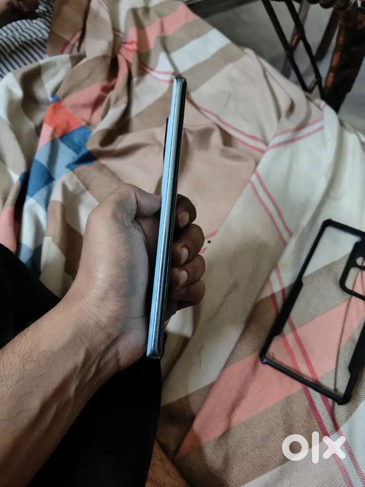 V 30 pro all original single hand use