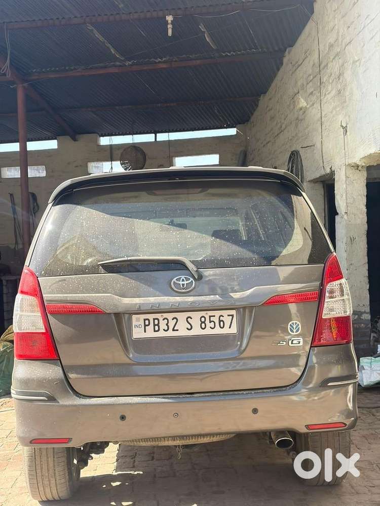 Toyota Innova 2014 Diesel 190000 Km Driven
