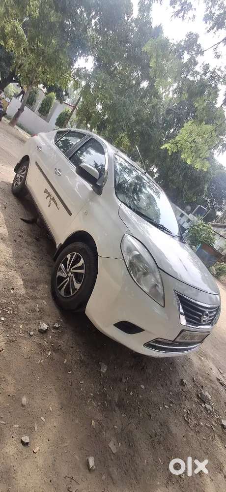 Nissan Sunny Diesel 2012